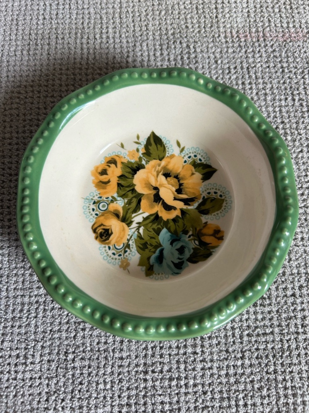 The Pioneer Woman Green Ceramic Bowl with Cream Base Ring